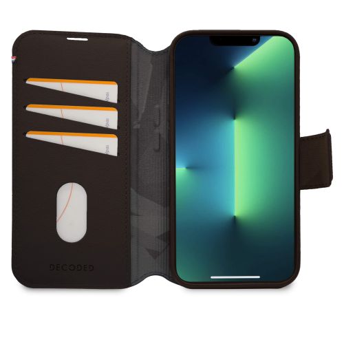 DECODED Leather Detachable Wallet Case w/MagSafe  for iPhone 14 Pro - Chocolate Brown